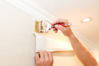 Pose de papier peint à Melin — revêtements muraux et toiles de verre